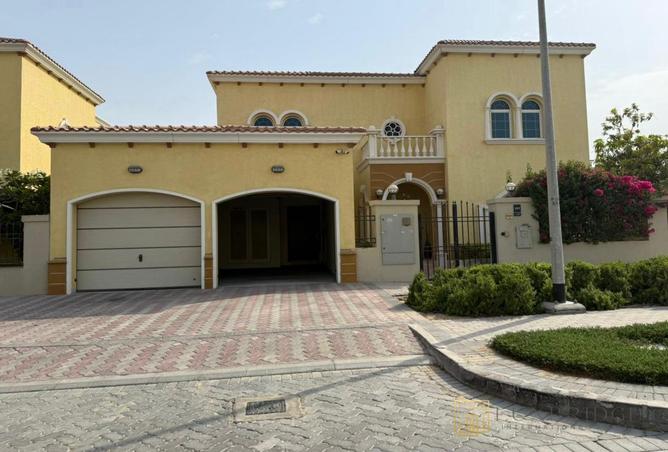 54386086 - صورة العقار 2