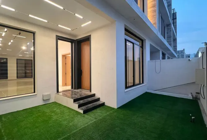 124295104 - Property Image 2