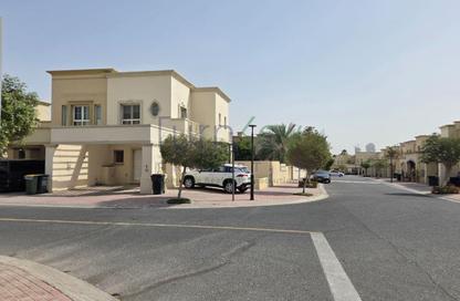 Townhouse - 2 Bedrooms - 3 Bathrooms for rent in Springs 11 - The Springs - Dubai