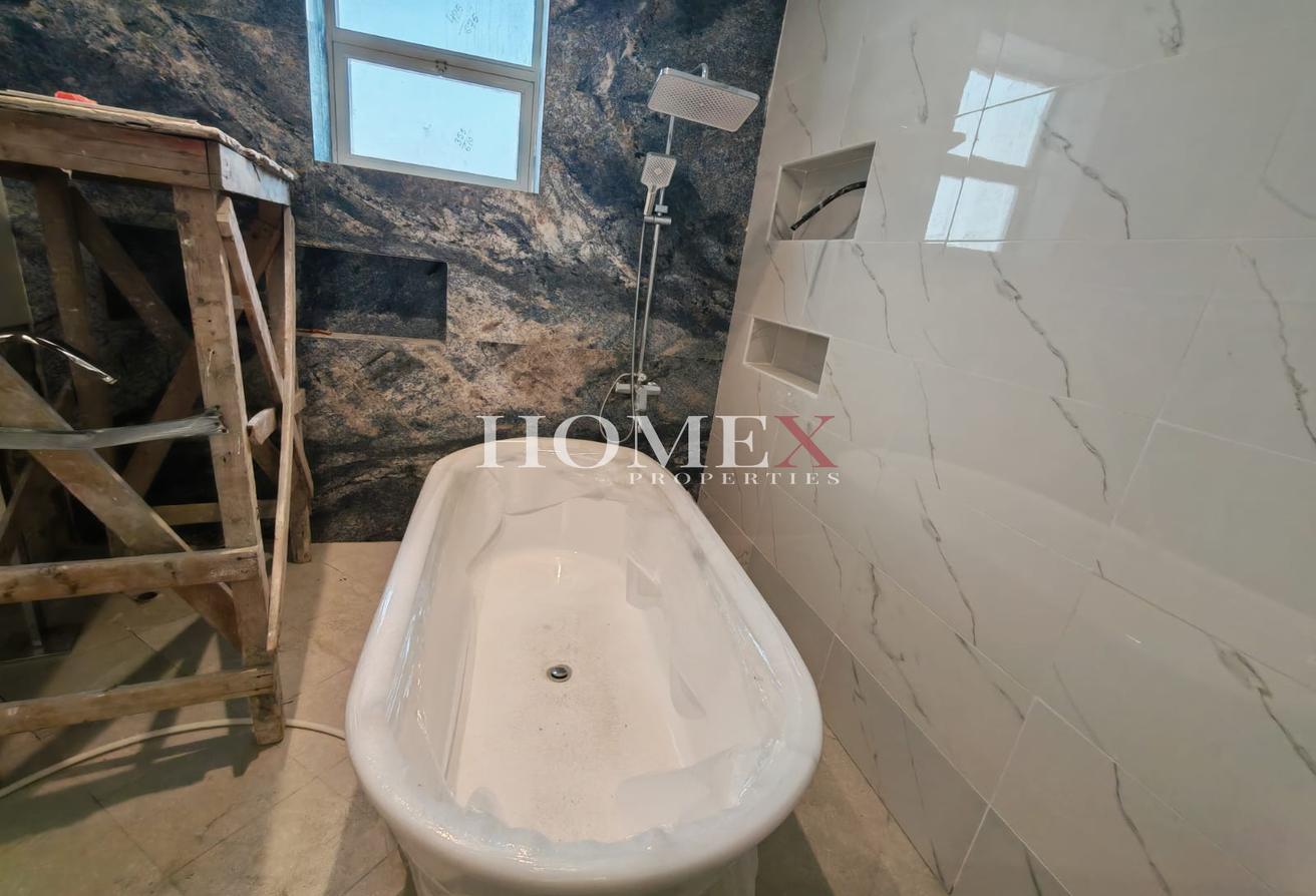 6BR Villa + Maid & Driver Rooms | Al Quoz photo 12