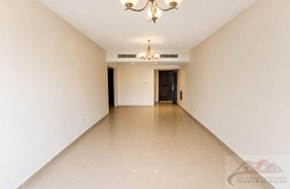 Apartment - 1 Bedroom - 2 Bathrooms for rent in Muwaileh 29 Building - Muwaileh - Sharjah