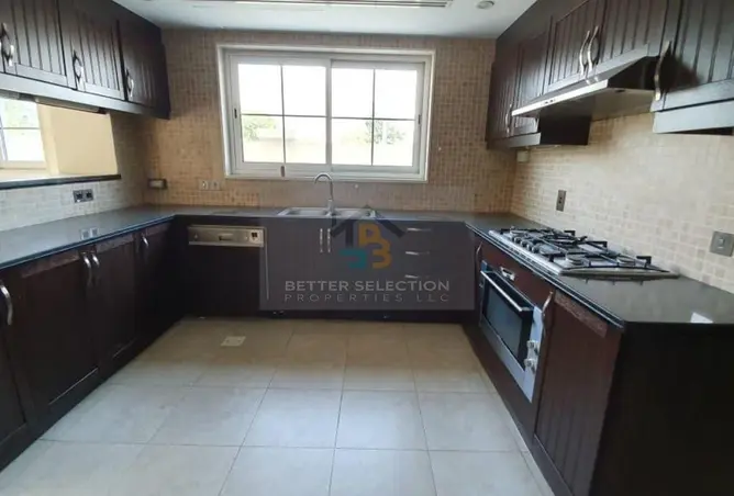 158224600 - Property Image 3