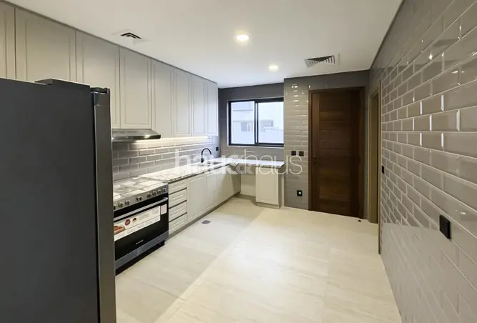 136071319 - Property Image 2