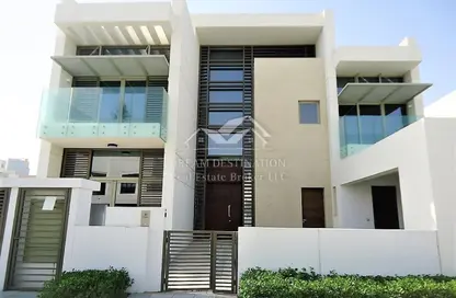 فيلا - 4 غرف نوم - 6 حمامات للبيع في فلل ديستريكت وان - المنطقة وان - مدينة الشيخ محمد بن راشد - دبي