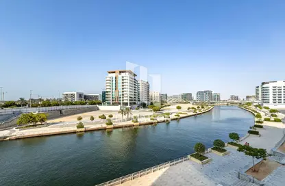 Apartment - 1 Bedroom - 2 Bathrooms for rent in The View - Al Raha Beach - Abu Dhabi