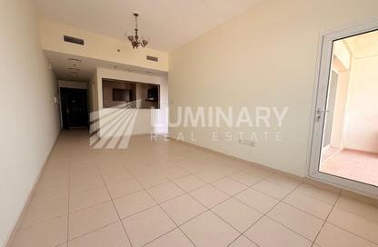 Apartment - 1 Bedroom - 1 Bathroom for rent in Tala 1 - Queue Point - Liwan - Dubai