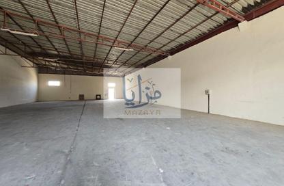 Warehouse - Studio - 4 for rent in Umm Al Thuoob - Umm Al Quwain