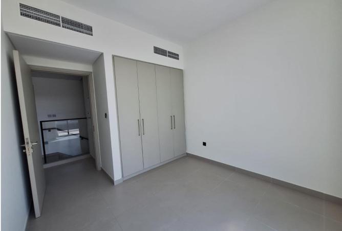 74244167 - Property Image 2