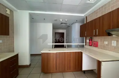 شقة - غرفة نوم - 2 حمامات للايجار في برج سولافا - دبي مارينا - دبي