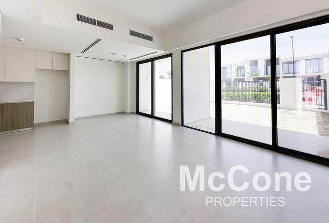 2OLEjYugDVQ - صورة العقار 2