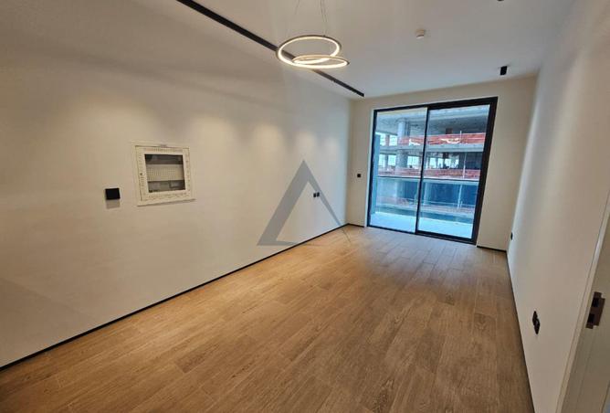 54004654 - Property Image 3