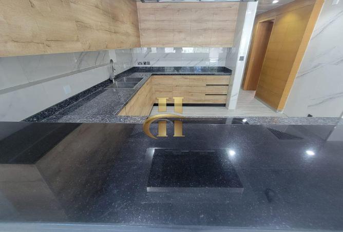 127465279 - Property Image 2