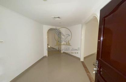 Apartment - 2 - 3 for rent in Al Majaz 2 - Al Majaz - Sharjah