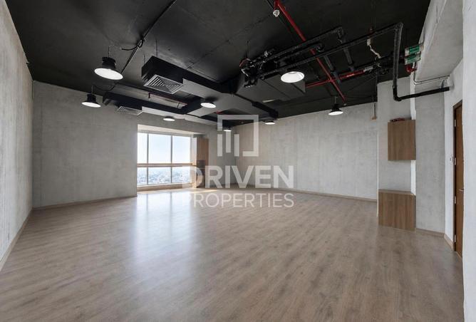 114602653 - Property Image 2