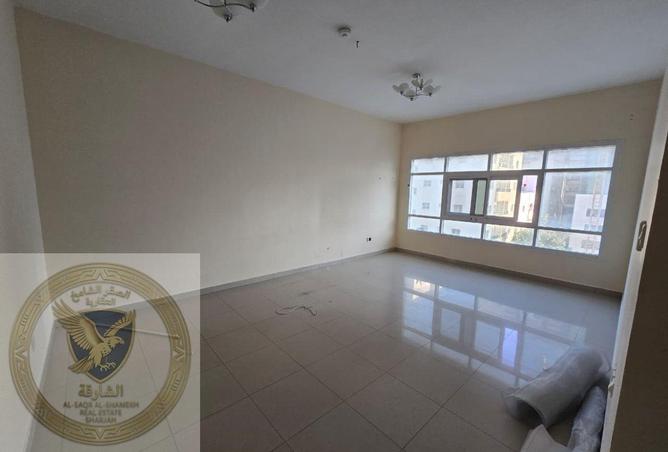 101710023 - Property Image 2