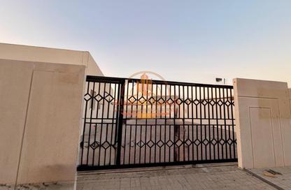 Land - Studio for rent in Al Sajaa S - Al Sajaa - Sharjah