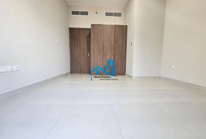 157807383 - Property Image 3