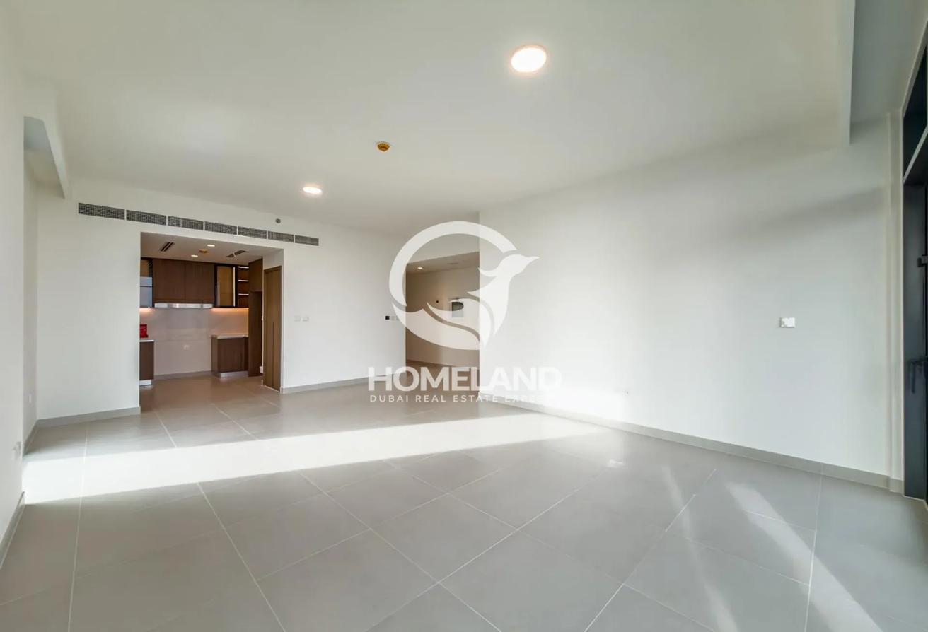 Panoramic view| Brand new| Corner unit| Branded photo 4