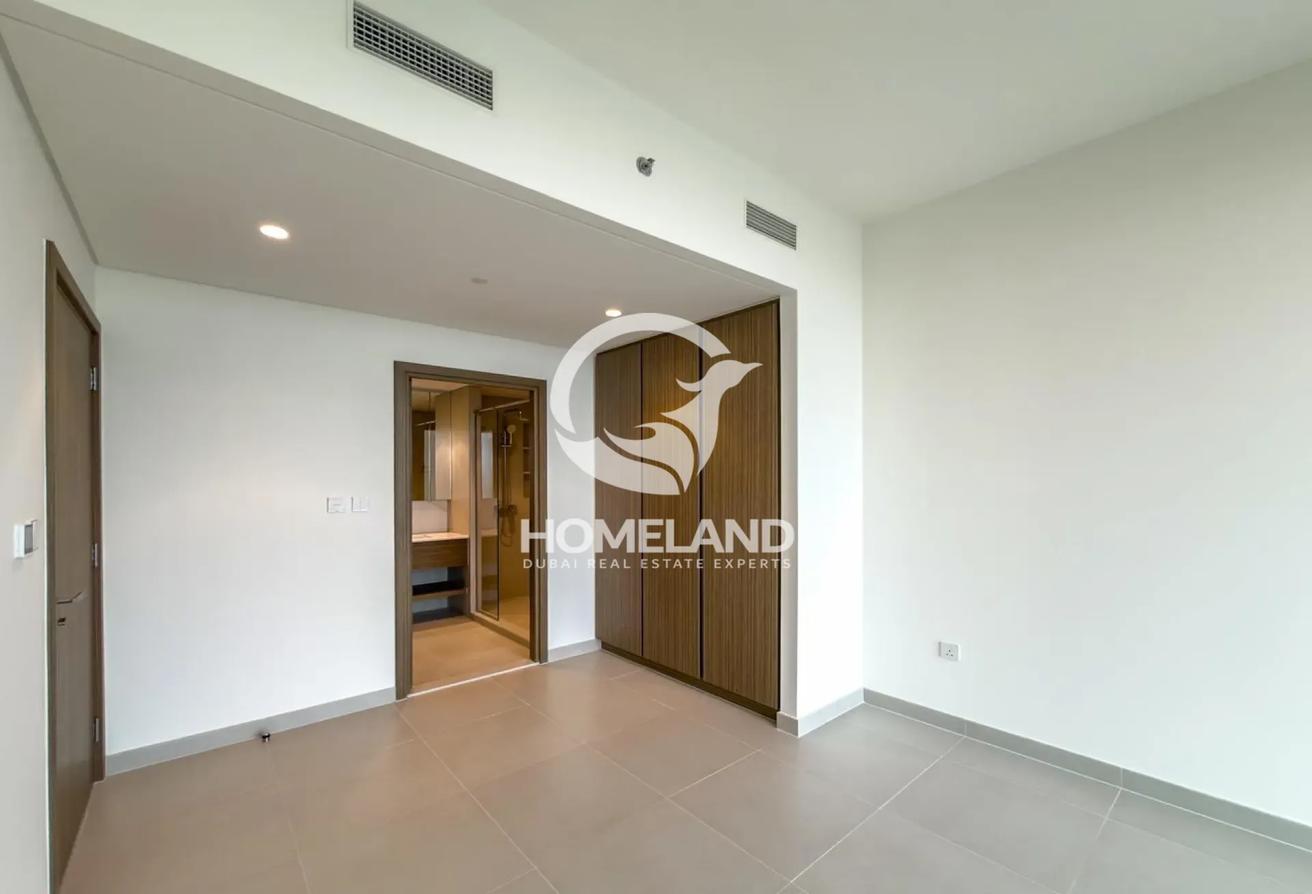 Panoramic view| Brand new| Corner unit| Branded photo 8