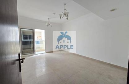 Apartment - 1 Bedroom - 2 Bathrooms for rent in Muwaileh 3 Building - Muwaileh - Sharjah