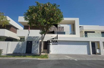 Villa - 5 Bedrooms - 6 Bathrooms for rent in West Yas - Yas Island - Abu Dhabi