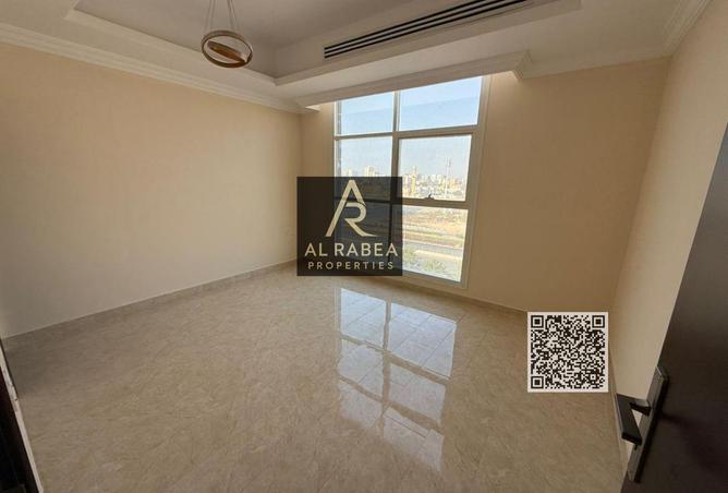 85748403 - Property Image 2