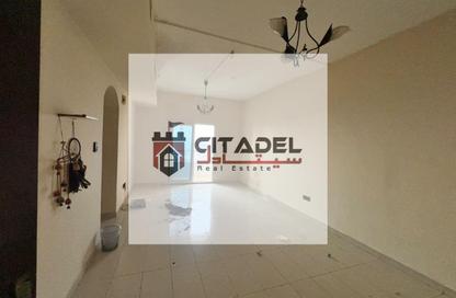 Apartment - 1 - 2 for rent in Al Majaz 2 - Al Majaz - Sharjah Apartment - 1 - 2 for rent in Al Majaz 2 - Al Majaz - Sharjah