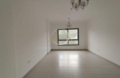 Apartment - 1 Bedroom - 2 Bathrooms for rent in Masaken Al Muteena 03 - Al Muteena - Deira - Dubai