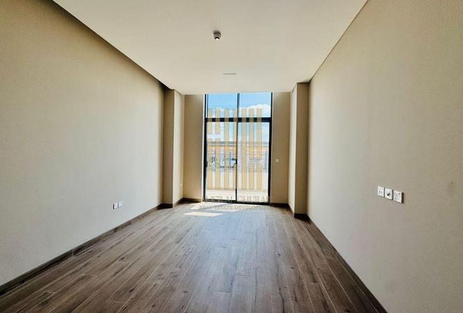 79822132 - Property Main Image