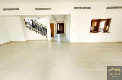 Villa - 4 Bedrooms - 5 Bathrooms for rent in Nad Al Sheba Villas - Nad Al Sheba 3 - Nad Al Sheba - Dubai