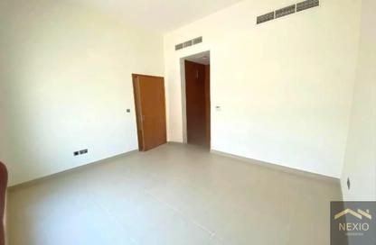 Villa - 4 Bedrooms - 5 Bathrooms for rent in Nad Al Sheba Villas - Nad Al Sheba 3 - Nad Al Sheba - Dubai