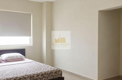 Apartment - 1 Bedroom - 3 Bathrooms for rent in Lake Shore Tower - JLT Cluster Y - Jumeirah Lake Towers - Dubai