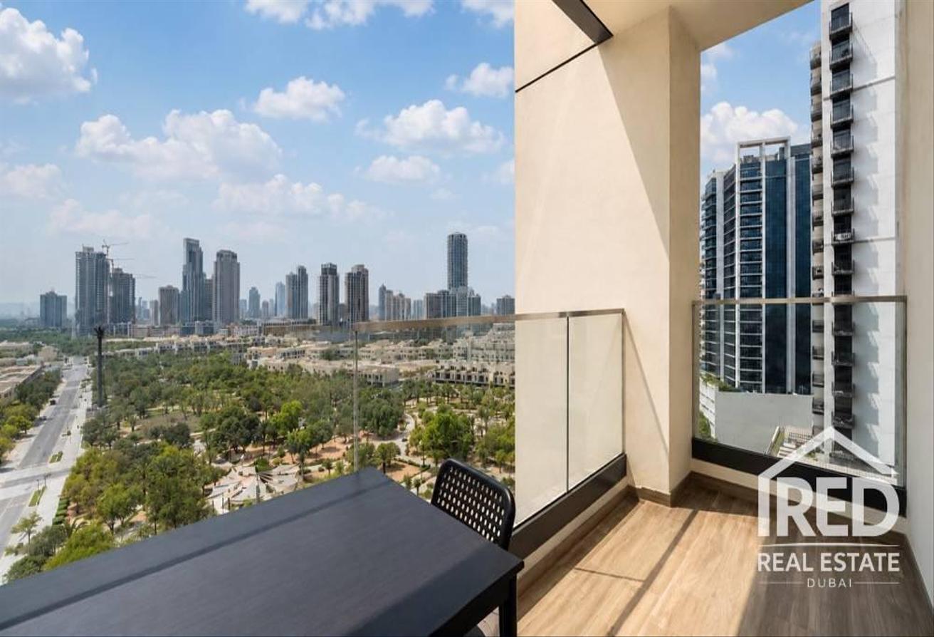 spacious Modern Fully furnished photo 6