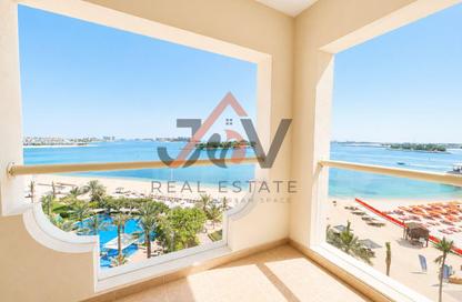 Apartment - 2 Bedrooms - 3 Bathrooms for rent in Al Basri - Shoreline Apartments - Palm Jumeirah - Dubai