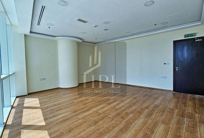 126106125 - Property Image 3
