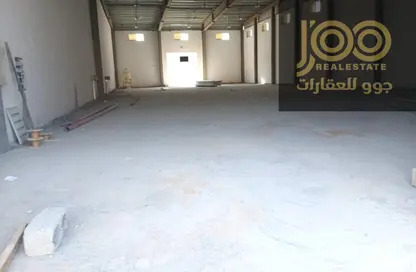 Warehouse - Studio - 1 Bathroom for rent in Umm Al Thuoob - Umm Al Quwain