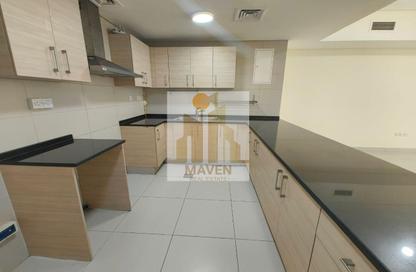 Apartment - 1 Bedroom - 2 Bathrooms for rent in Tala Tower - Marina Square - Al Reem Island - Abu Dhabi