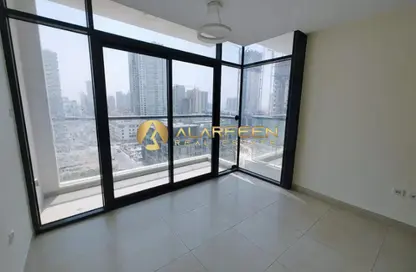 Apartment - 1 Bedroom - 2 Bathrooms for rent in Central Park Tower - District 12 - Jumeirah Village Circle - Dubai