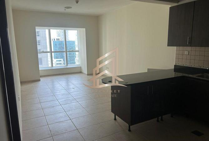 70693908 - صورة العقار 2