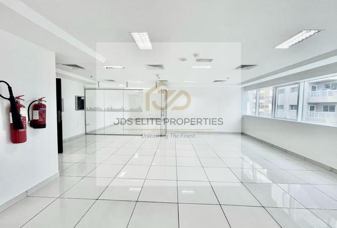 54398982 - Property Image 3