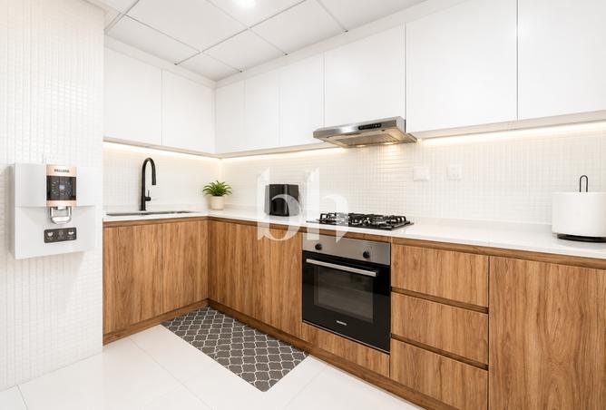 132514400 - Property Image 2