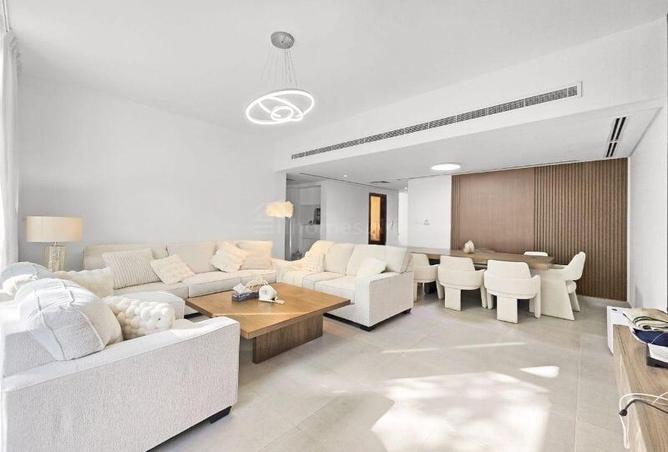 72307595 - Property Image 2