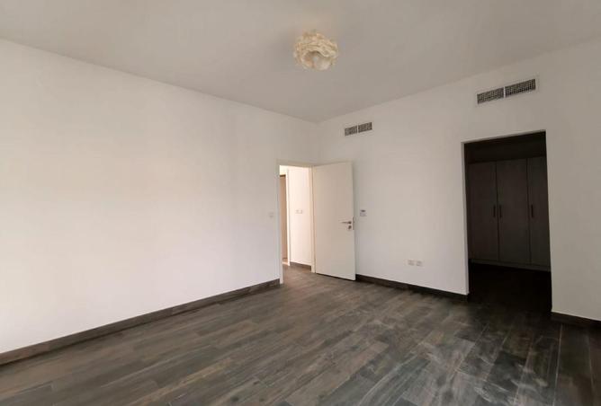 55350859 - صورة العقار 2