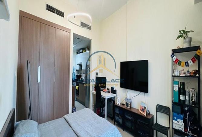 77781187 - Property Image 2