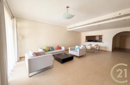 Apartment - 2 Bedrooms - 1 Bathroom for rent in Al Das - Shoreline Apartments - Palm Jumeirah - Dubai