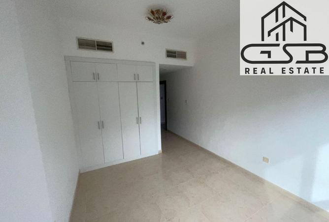121120247 - Property Image 3