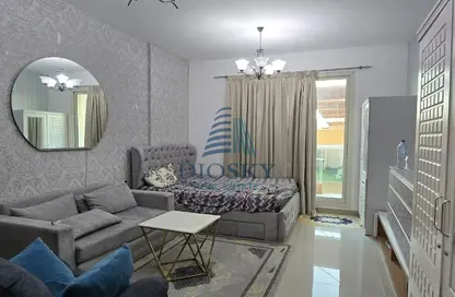 Apartment - 1 Bathroom for rent in Roxana Residence A - Roxana Residences - District 12 - Jumeirah Village Circle - Dubai