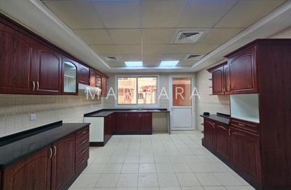 Villa - 5 - 5 for rent in Jumeirah 2 Villas - Jumeirah 2 - Jumeirah - Dubai