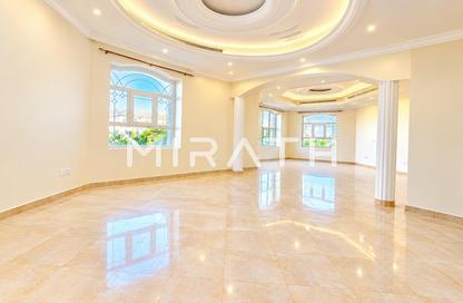 Villa - 5 - 5 for rent in Al Barsha South 1 - Al Barsha South - Al Barsha - Dubai