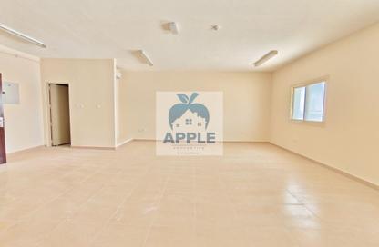 Office Space - Studio - 1 Bathroom for rent in Industrial Area 17 - Sharjah Industrial Area - Sharjah